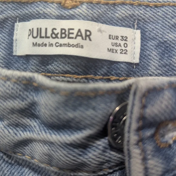 Pull&Bear Light Blue Flare Jeans - Picture 3 of 4